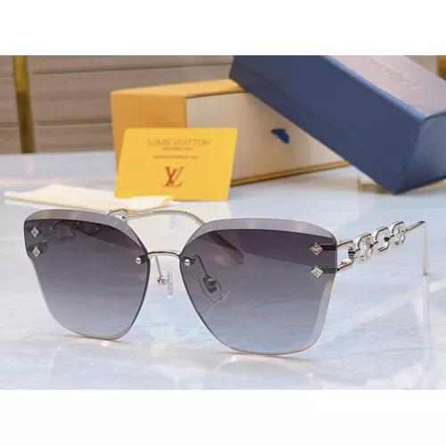 Louis Vuitton AAA Quality Sunglasses #1366844