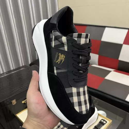 Cheap Burberry Casual Shoes For Men #1366918 Replica Wholesale [$82.00 USD] [ITEM#1366918] on Replica Burberry Casual Shoes