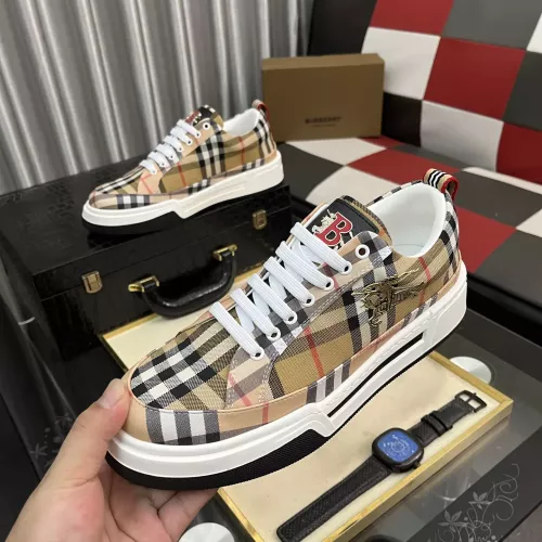 Burberry Casual Shoes For Men #1367119