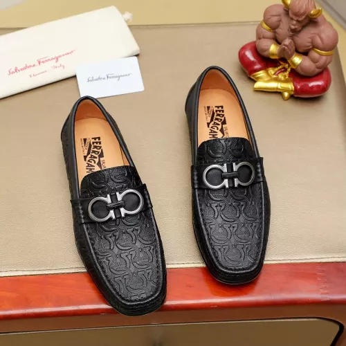 Salvatore Ferragamo Leather Shoes For Men #1367300