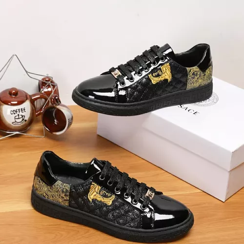 Cheap Versace Casual Shoes For Men #1367311 Replica Wholesale [$72.00 USD] [ITEM#1367311] on Replica Versace Casual Shoes