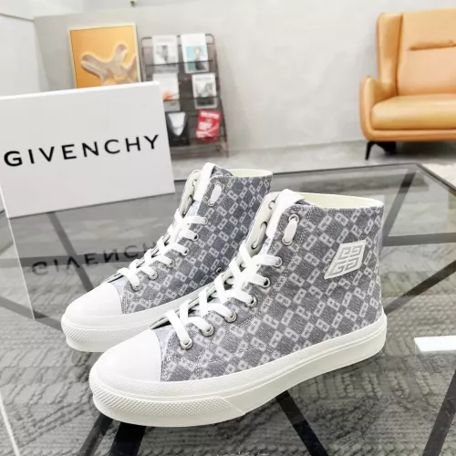 Givenchy High Tops Shoes For Men #1367322