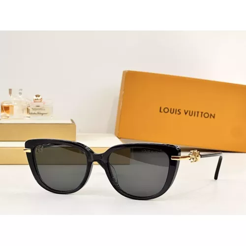 Louis Vuitton AAA Quality Sunglasses #1367413