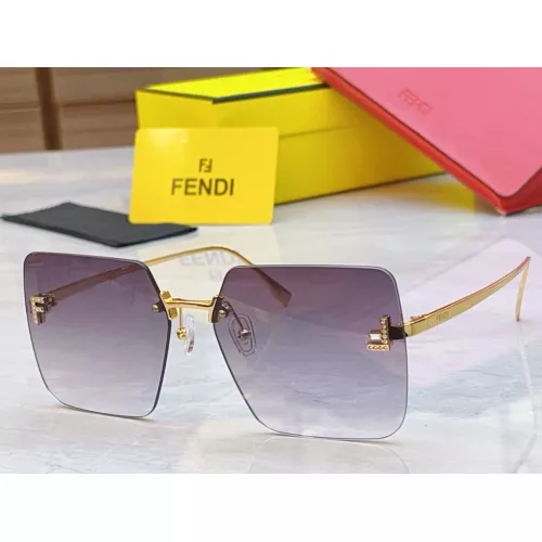 Fendi AAA Quality Sunglasses #1367480
