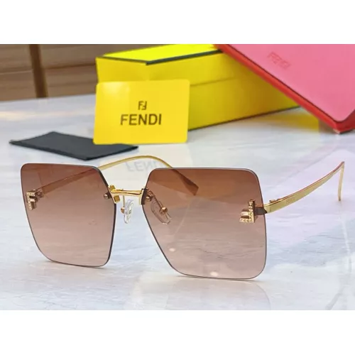 Fendi AAA Quality Sunglasses #1367484