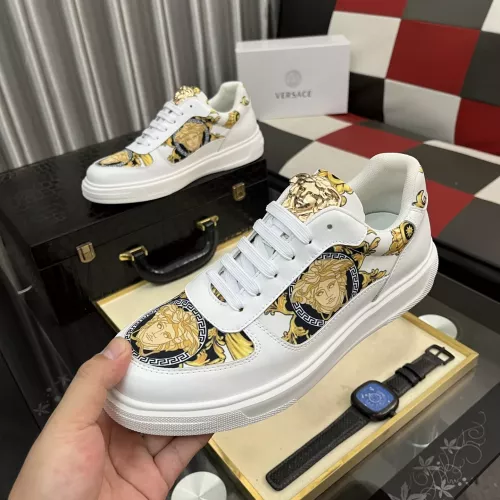 Versace Casual Shoes For Men #1367731