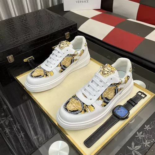 Cheap Versace Casual Shoes For Men #1367731 Replica Wholesale [$80.00 USD] [ITEM#1367731] on Replica Versace Casual Shoes