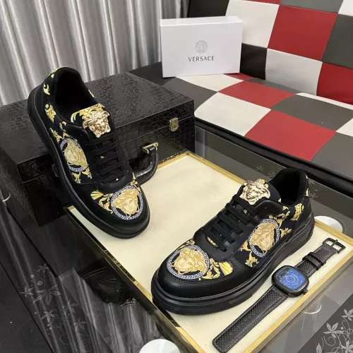 Cheap Versace Casual Shoes For Men #1367732 Replica Wholesale [$80.00 USD] [ITEM#1367732] on Replica Versace Casual Shoes