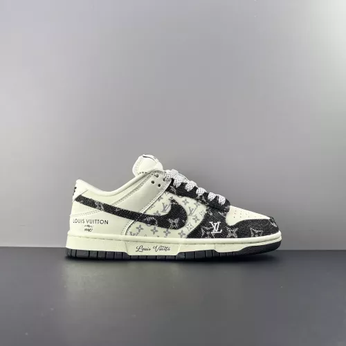 Cheap Nike SB Dunk-Low For Men #1367946 Replica Wholesale [$92.00 USD] [ITEM#1367946] on Replica Nike SB Dunk-Low
