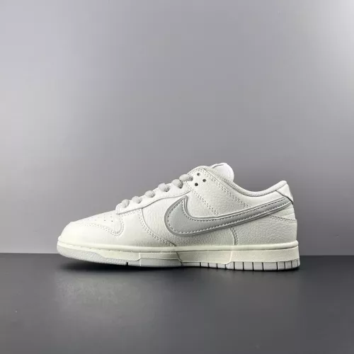 Cheap Nike SB Dunk-Low For Women #1367966 Replica Wholesale [$92.00 USD] [ITEM#1367966] on Replica Nike SB Dunk-Low