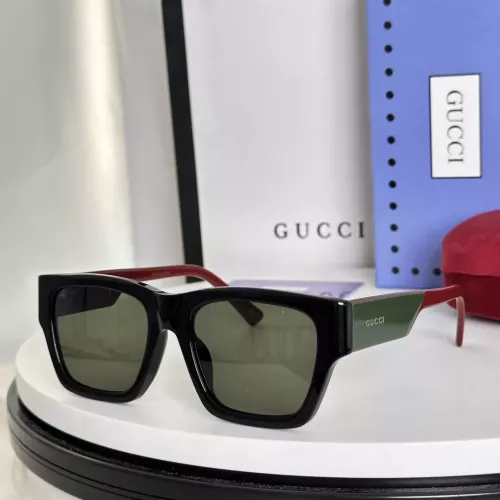 Gucci AAA Quality Sunglasses #1368077