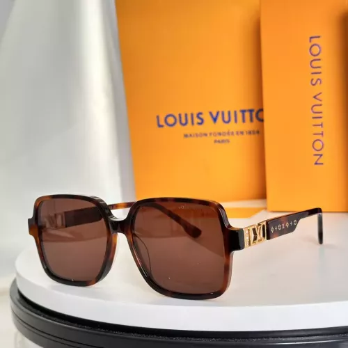 Louis Vuitton AAA Quality Sunglasses #1368214