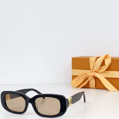 Louis Vuitton AAA Quality Sunglasses #1368231