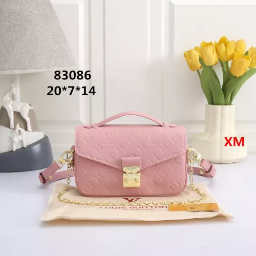 Louis Vuitton Messenger Bags For Women #1368381