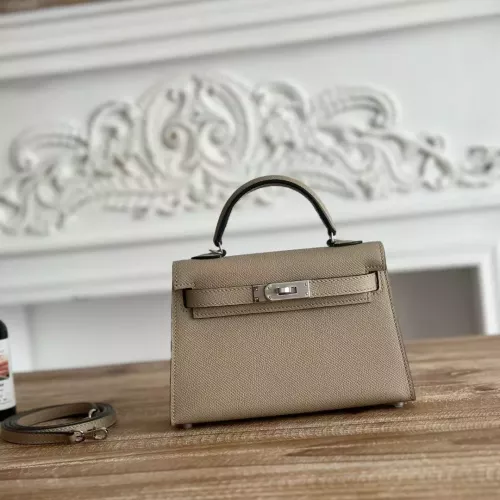 Hermes AAA Quality Handbags #1368423