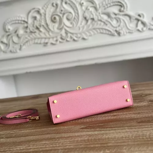 Cheap Hermes AAA Quality Handbags #1368440 Replica Wholesale [$82.00 USD] [ITEM#1368440] on Replica Hermes AAA Quality Handbags