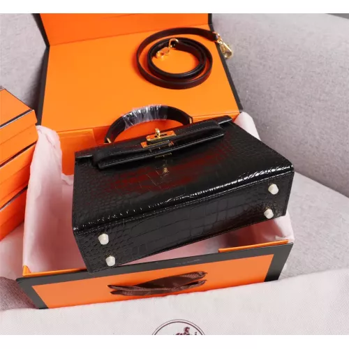 Cheap Hermes AAA Quality Handbags #1368515 Replica Wholesale [$92.00 USD] [ITEM#1368515] on Replica Hermes AAA Quality Handbags