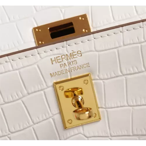 Cheap Hermes AAA Quality Handbags #1368519 Replica Wholesale [$98.00 USD] [ITEM#1368519] on Replica Hermes AAA Quality Handbags