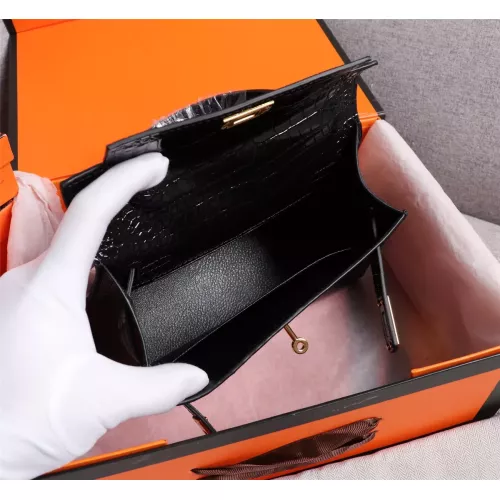 Cheap Hermes AAA Quality Handbags #1368521 Replica Wholesale [$98.00 USD] [ITEM#1368521] on Replica Hermes AAA Quality Handbags