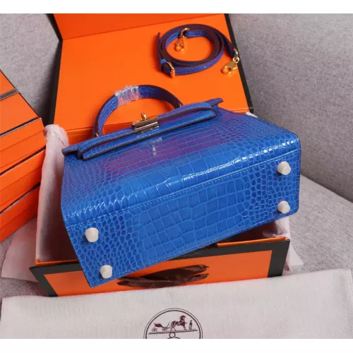 Cheap Hermes AAA Quality Handbags #1368522 Replica Wholesale [$98.00 USD] [ITEM#1368522] on Replica Hermes AAA Quality Handbags