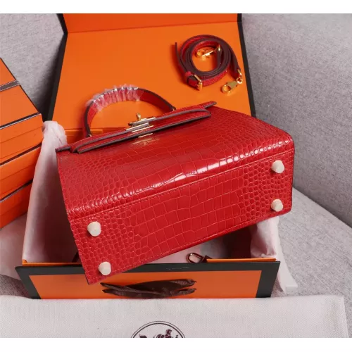 Cheap Hermes AAA Quality Handbags #1368523 Replica Wholesale [$98.00 USD] [ITEM#1368523] on Replica Hermes AAA Quality Handbags