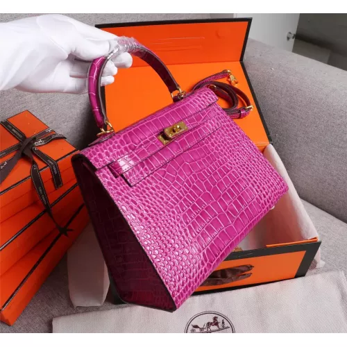 Cheap Hermes AAA Quality Handbags #1368529 Replica Wholesale [$98.00 USD] [ITEM#1368529] on Replica Hermes AAA Quality Handbags