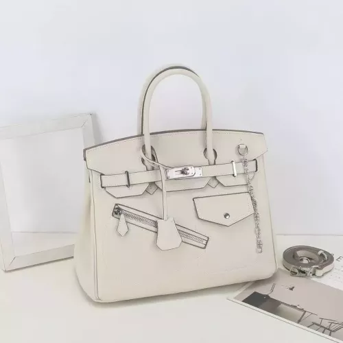 Hermes AAA Quality Handbags For Women #1368579