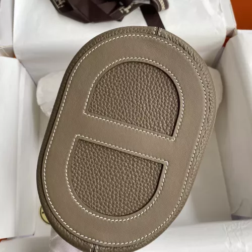 Cheap Hermes AAA Quality Handbags For Women #1368604 Replica Wholesale [$92.00 USD] [ITEM#1368604] on Replica Hermes AAA Quality Handbags