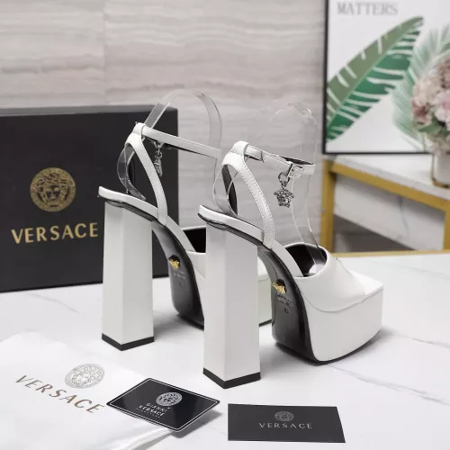 Cheap Versace Sandal For Women #1368677 Replica Wholesale [$125.00 USD] [ITEM#1368677] on Replica Versace Sandal