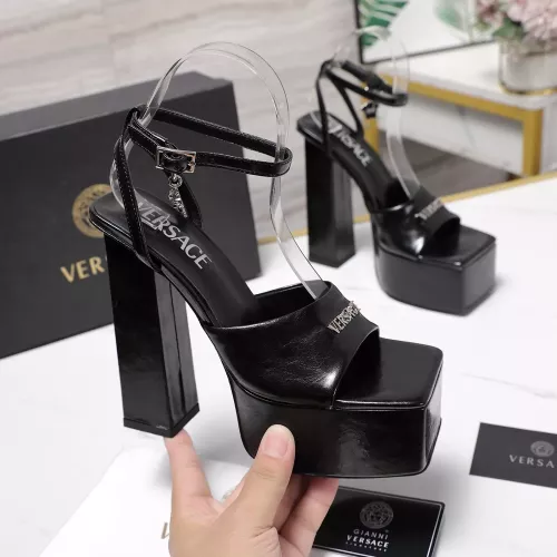 Cheap Versace Sandal For Women #1368678 Replica Wholesale [$125.00 USD] [ITEM#1368678] on Replica Versace Sandal