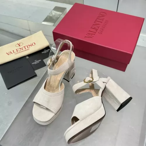 Cheap Valentino Sandal For Women #1368679 Replica Wholesale [$122.00 USD] [ITEM#1368679] on Replica Valentino Sandal