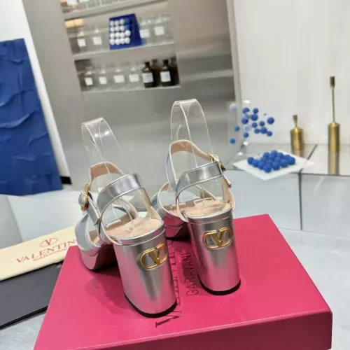 Cheap Valentino Sandal For Women #1368685 Replica Wholesale [$122.00 USD] [ITEM#1368685] on Replica Valentino Sandal