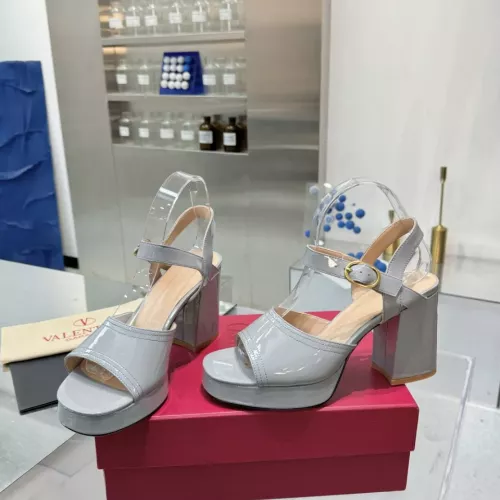 Cheap Valentino Sandal For Women #1368686 Replica Wholesale [$122.00 USD] [ITEM#1368686] on Replica Valentino Sandal