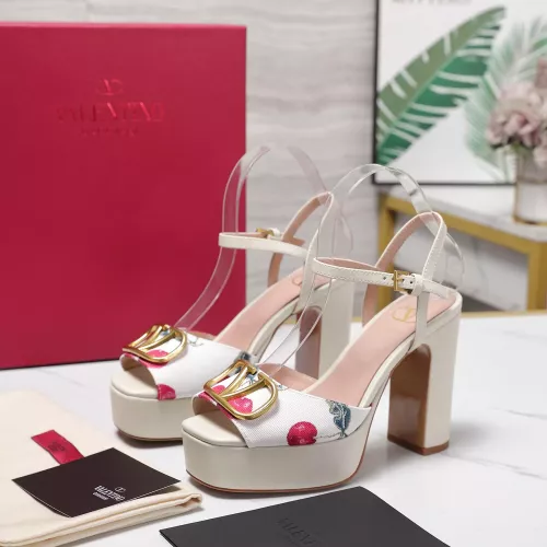 Cheap Valentino Sandal For Women #1368733 Replica Wholesale [$125.00 USD] [ITEM#1368733] on Replica Valentino Sandal