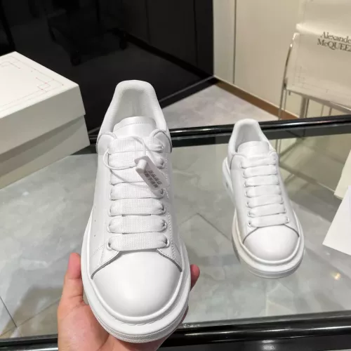 Cheap Alexander McQueen Casual Shoes For Men #1368786 Replica Wholesale [$102.00 USD] [ITEM#1368786] on Replica Alexander McQueen Casual Shoes