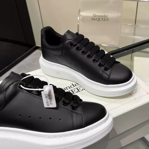 Cheap Alexander McQueen Casual Shoes For Men #1368790 Replica Wholesale [$102.00 USD] [ITEM#1368790] on Replica Alexander McQueen Casual Shoes