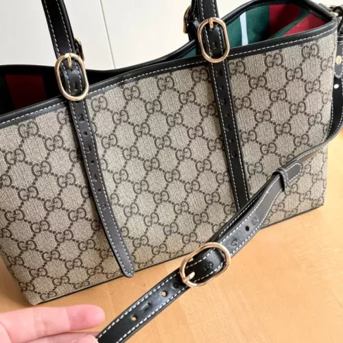 Cheap Gucci AAA Quality Shoulder Bags For Women #1368819 Replica Wholesale [$76.00 USD] [ITEM#1368819] on Replica Gucci AAA Quality Shoulder Bags