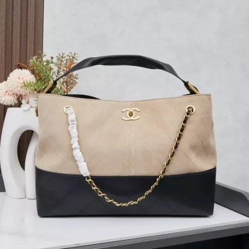 Chanel AAA Quality Shoulder Bags For Women #1368862