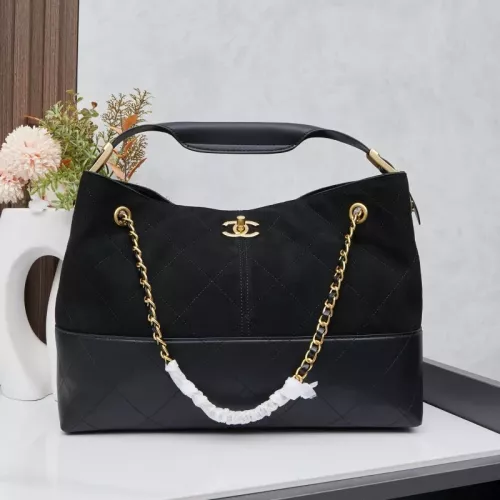 Chanel AAA Quality Shoulder Bags For Women #1368865