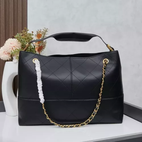 Cheap Chanel AAA Quality Shoulder Bags For Women #1368866 Replica Wholesale [$92.00 USD] [ITEM#1368866] on Replica Chanel AAA Quality Shoulder Bags
