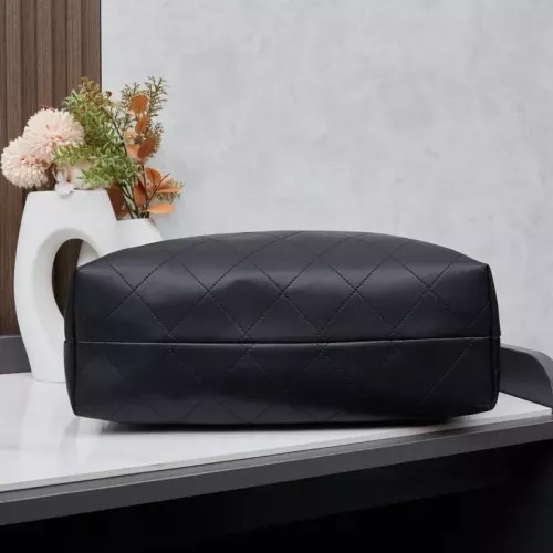 Cheap Chanel AAA Quality Shoulder Bags For Women #1368866 Replica Wholesale [$92.00 USD] [ITEM#1368866] on Replica Chanel AAA Quality Shoulder Bags