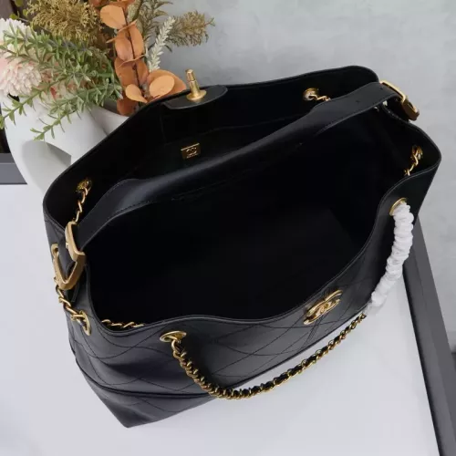Cheap Chanel AAA Quality Shoulder Bags For Women #1368866 Replica Wholesale [$92.00 USD] [ITEM#1368866] on Replica Chanel AAA Quality Shoulder Bags