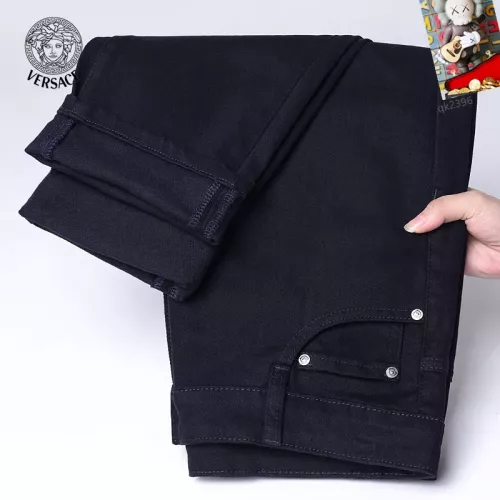 Cheap Versace Jeans For Men #1369495 Replica Wholesale [$48.00 USD] [ITEM#1369495] on Replica Versace Jeans