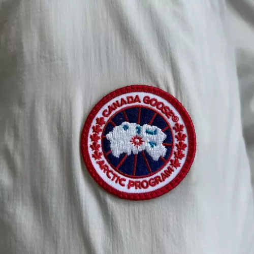 Cheap Canada Goose Down Feather Coat Long Sleeved For Men #1370065 Replica Wholesale [$172.00 USD] [ITEM#1370065] on Replica Canada Goose Down Feather Coat