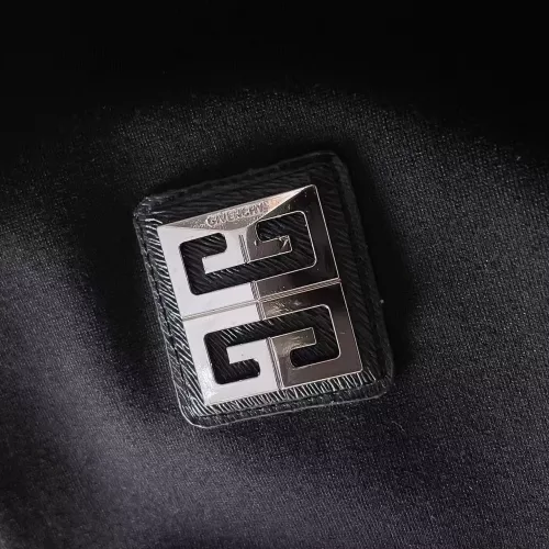 Cheap Givenchy Tracksuits Long Sleeved For Men #1370284 Replica Wholesale [$82.00 USD] [ITEM#1370284] on Replica Givenchy Tracksuits