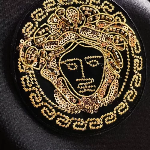 Cheap Versace Tracksuits Long Sleeved For Men #1370302 Replica Wholesale [$82.00 USD] [ITEM#1370302] on Replica Versace Tracksuits