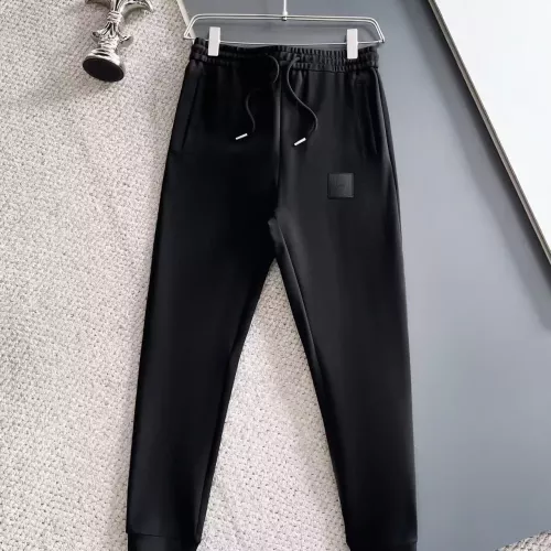 Cheap Boss Tracksuits Long Sleeved For Men #1370325 Replica Wholesale [$82.00 USD] [ITEM#1370325] on Replica Boss Tracksuits