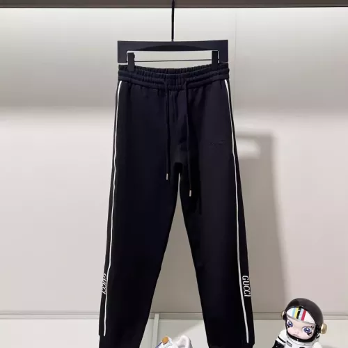 Cheap Gucci Tracksuits Long Sleeved For Unisex #1370649 Replica Wholesale [$108.00 USD] [ITEM#1370649] on Replica Gucci Tracksuits