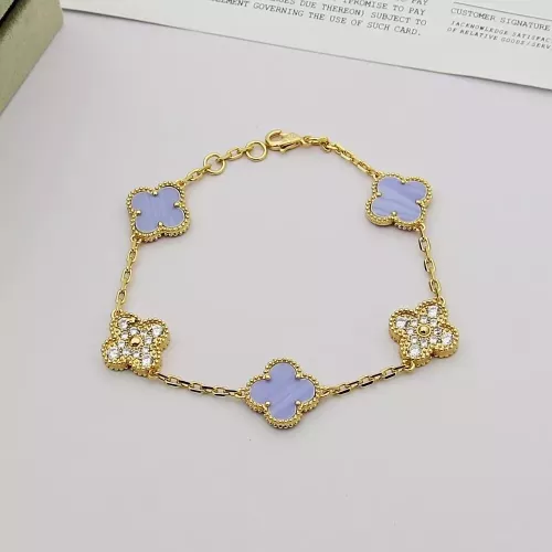 Van Cleef & Arpels Bracelets For Women #1371292