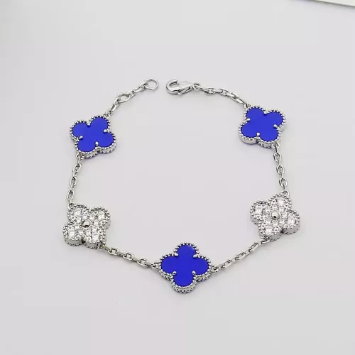 Van Cleef & Arpels Bracelets For Women #1371296